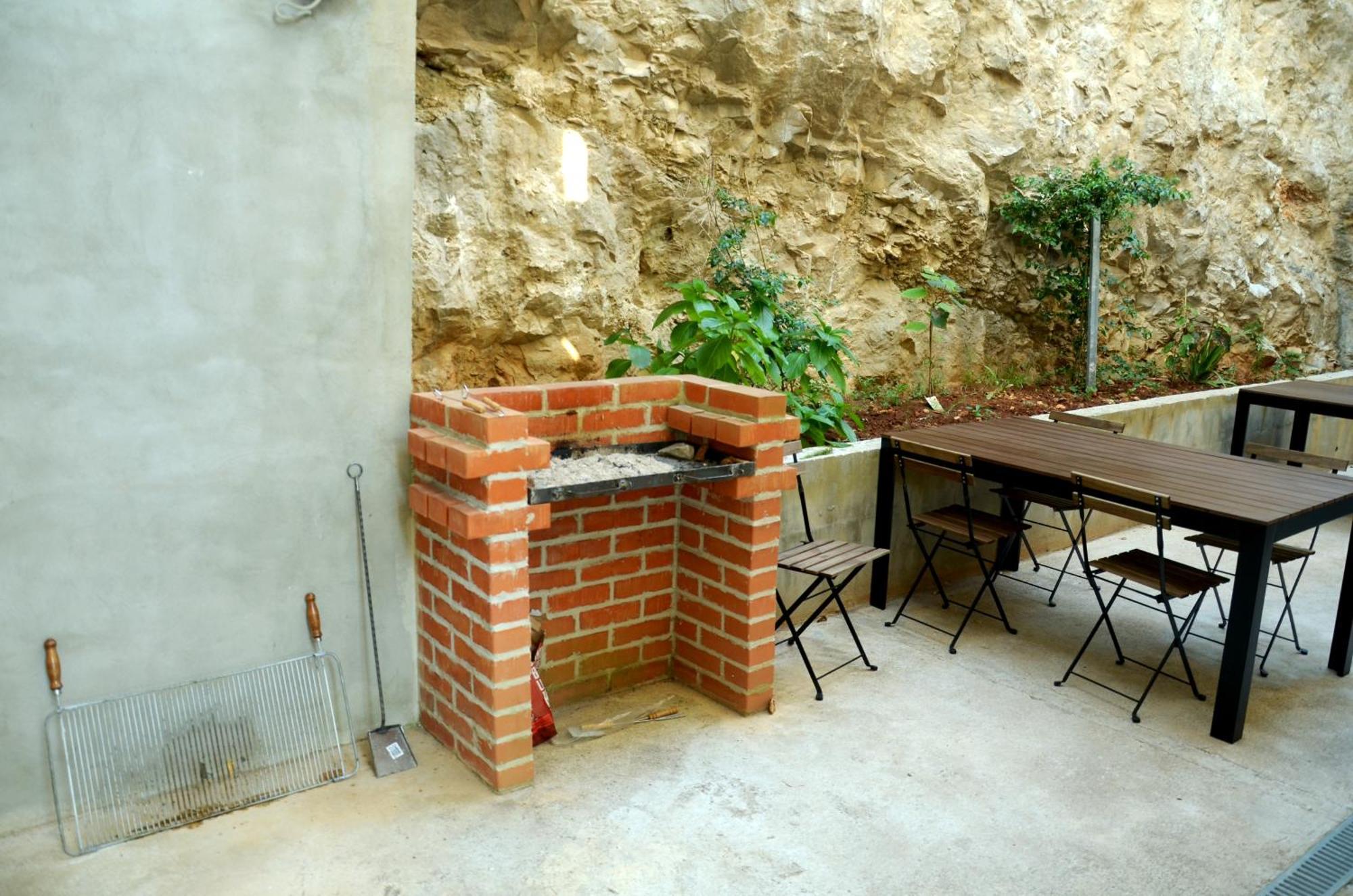 Lozna Residence Postira Esterno foto